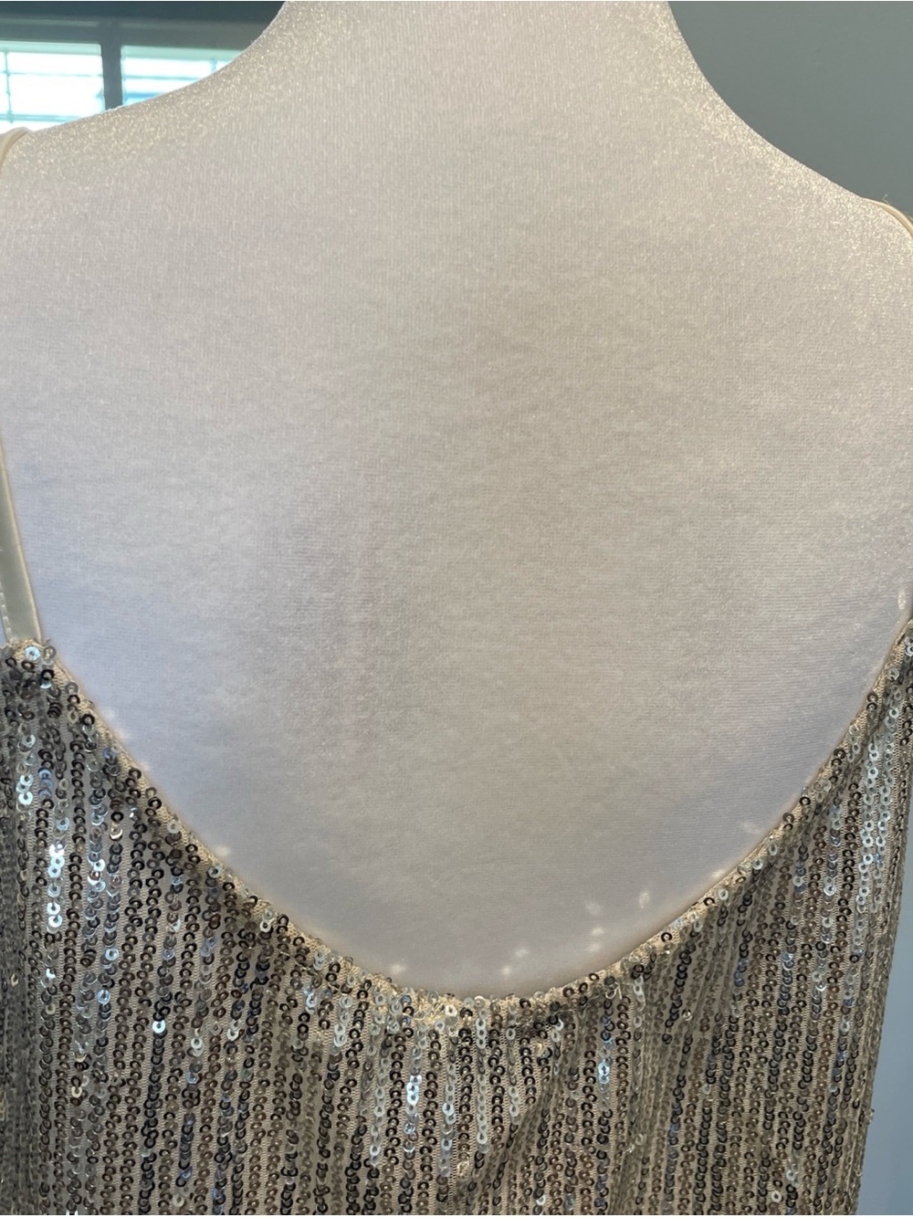 Zara Sequin Cami Tank Top (Med) Silver with tags but flaw. - Picture 7 of 9